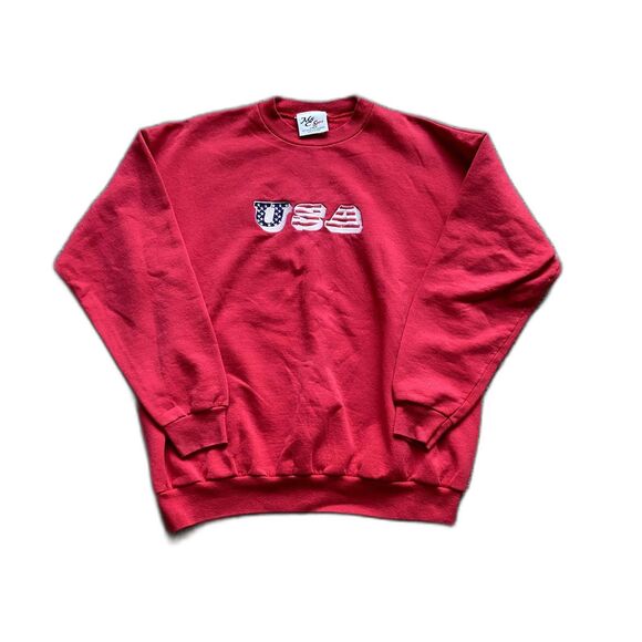 VINTAGE USA EMBROIDERED SPELLOUT RED CREWNECK SIZE LARGE - Picture 1 of 6